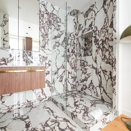 Elegant Flat Near Republique & Canal Saint Martin Apartment Paris